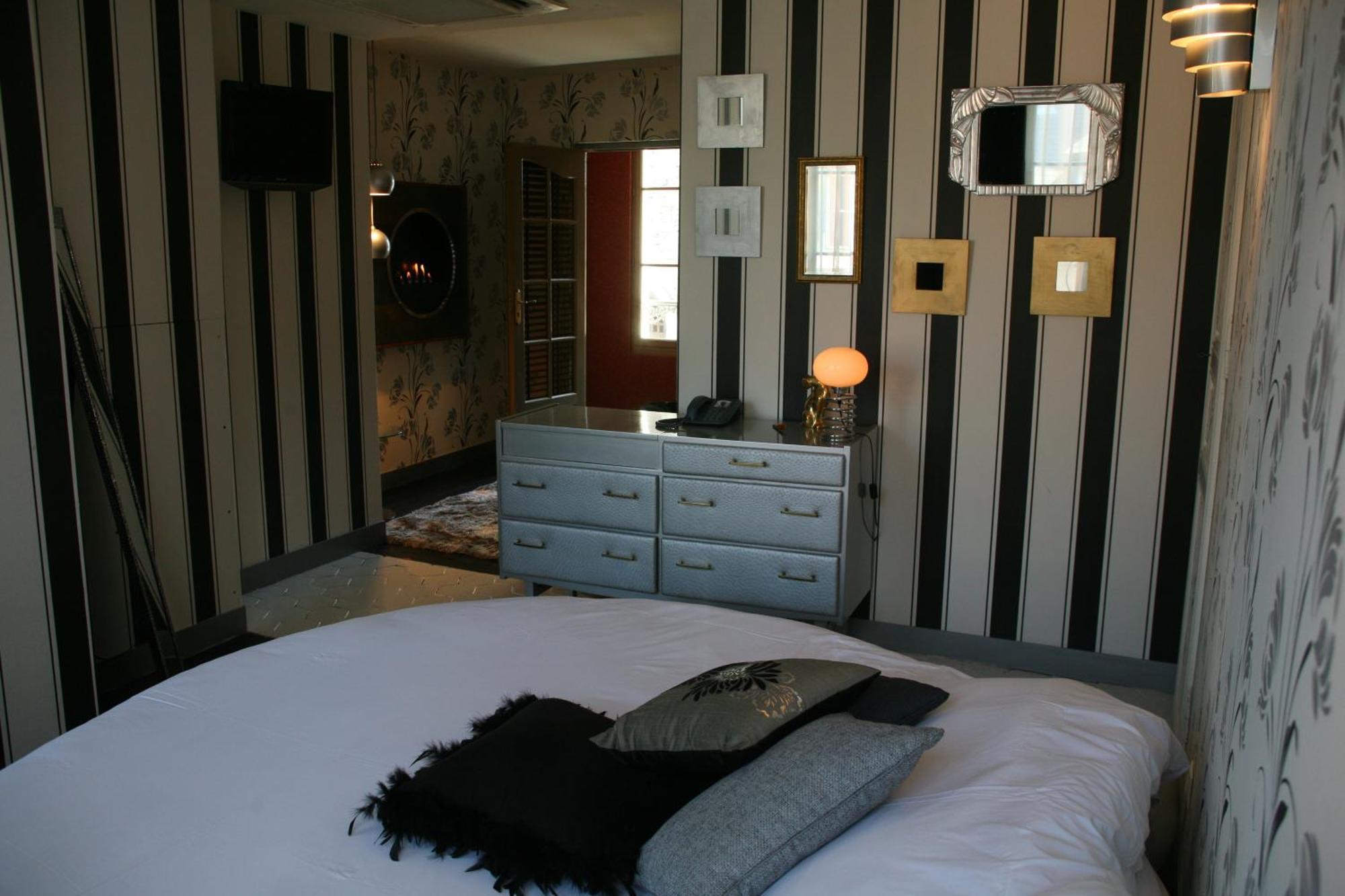 Le Parvis Bed and Breakfast Σαρτρ Εξωτερικό φωτογραφία