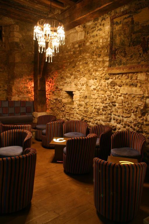 Le Parvis Bed and Breakfast Σαρτρ Εξωτερικό φωτογραφία