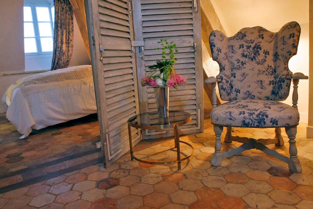 Le Parvis Bed and Breakfast Σαρτρ Δωμάτιο φωτογραφία