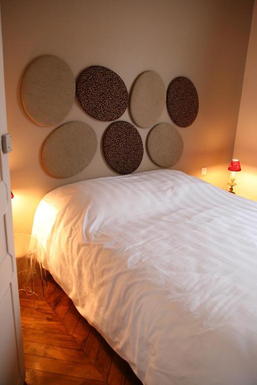 Le Parvis Bed and Breakfast Σαρτρ Δωμάτιο φωτογραφία
